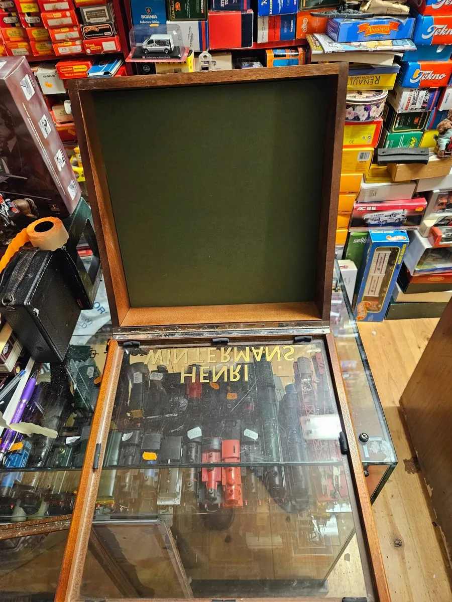 Vintage Henri Winterman Counter Top Shop Display - Image 3