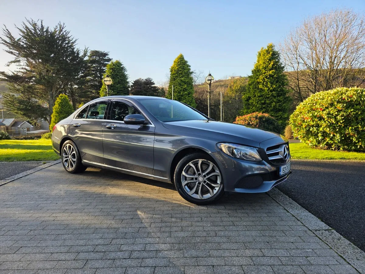 2015 Mercedes C350e Automatic Hybrid - Image 3