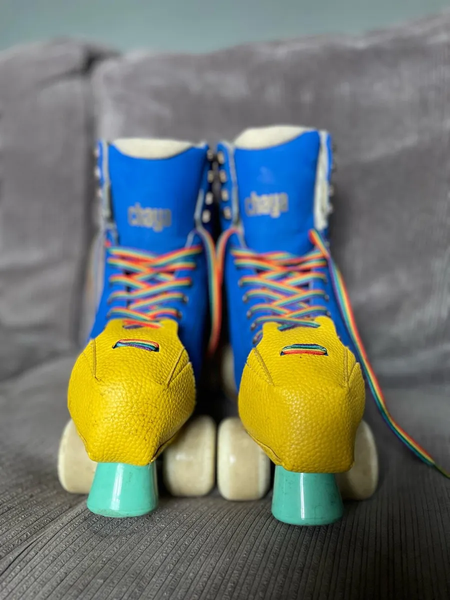 Chaya skates - Image 1