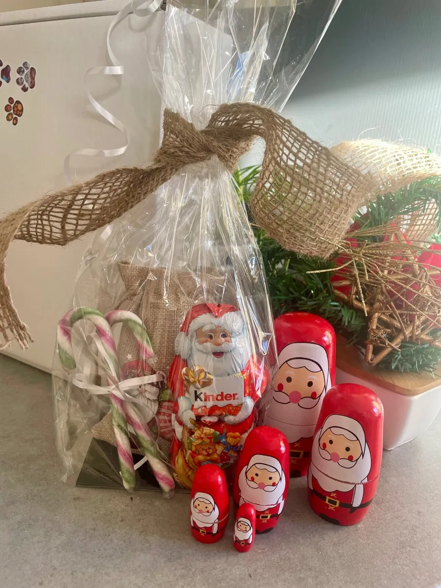 Wooden Vintage Santa Nesting Dolls - Image 3