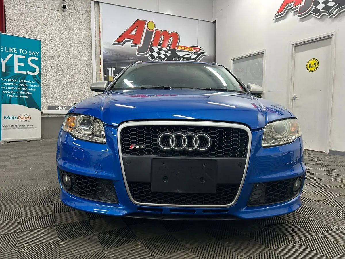AUDI RS4 6 SPEED MANUAL FINAL EDITION 2008 - Image 3