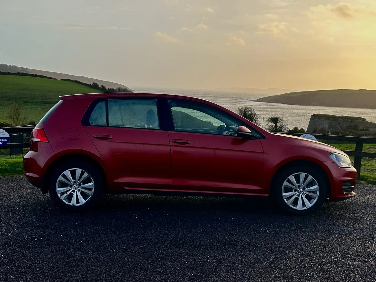 2013 Volkswagen Golf Bluemotion 1.6L Diesel - Image 3