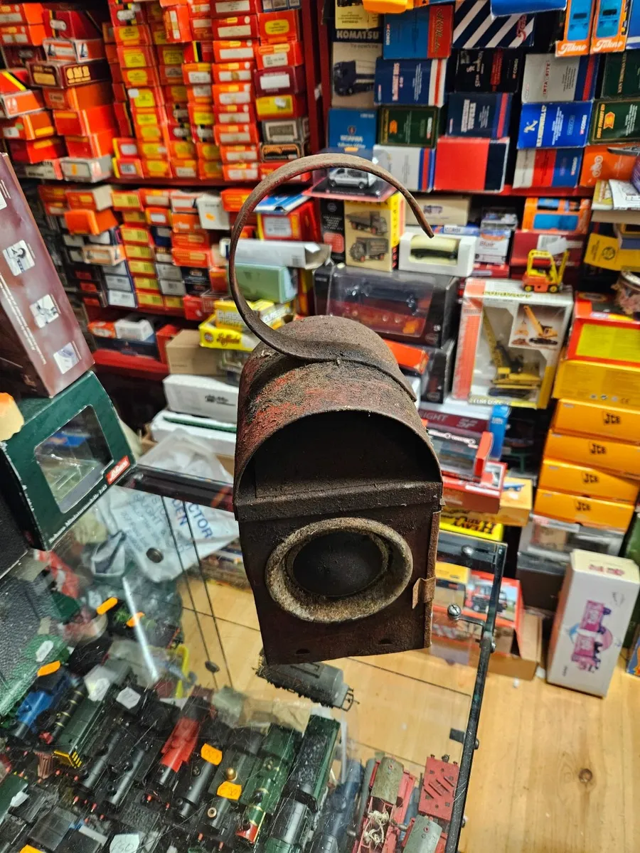 Vintage Railway Lamp - Image 1