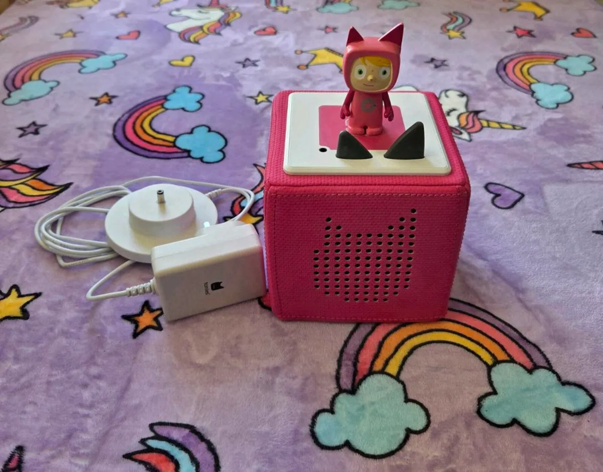 Pink Tonie Box with Orginal Tonie Figure and Charg - Image 1