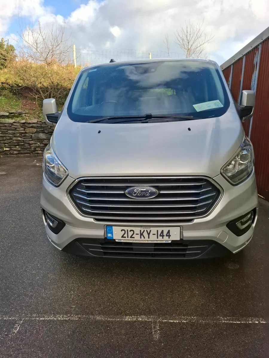 Ford Tourneo Custom 2021 - Image 1
