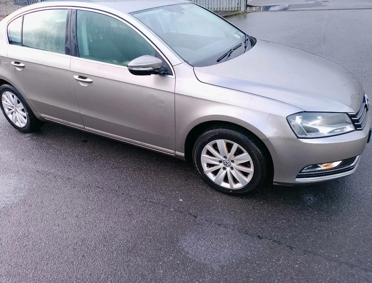 2013 VW passat - Image 1