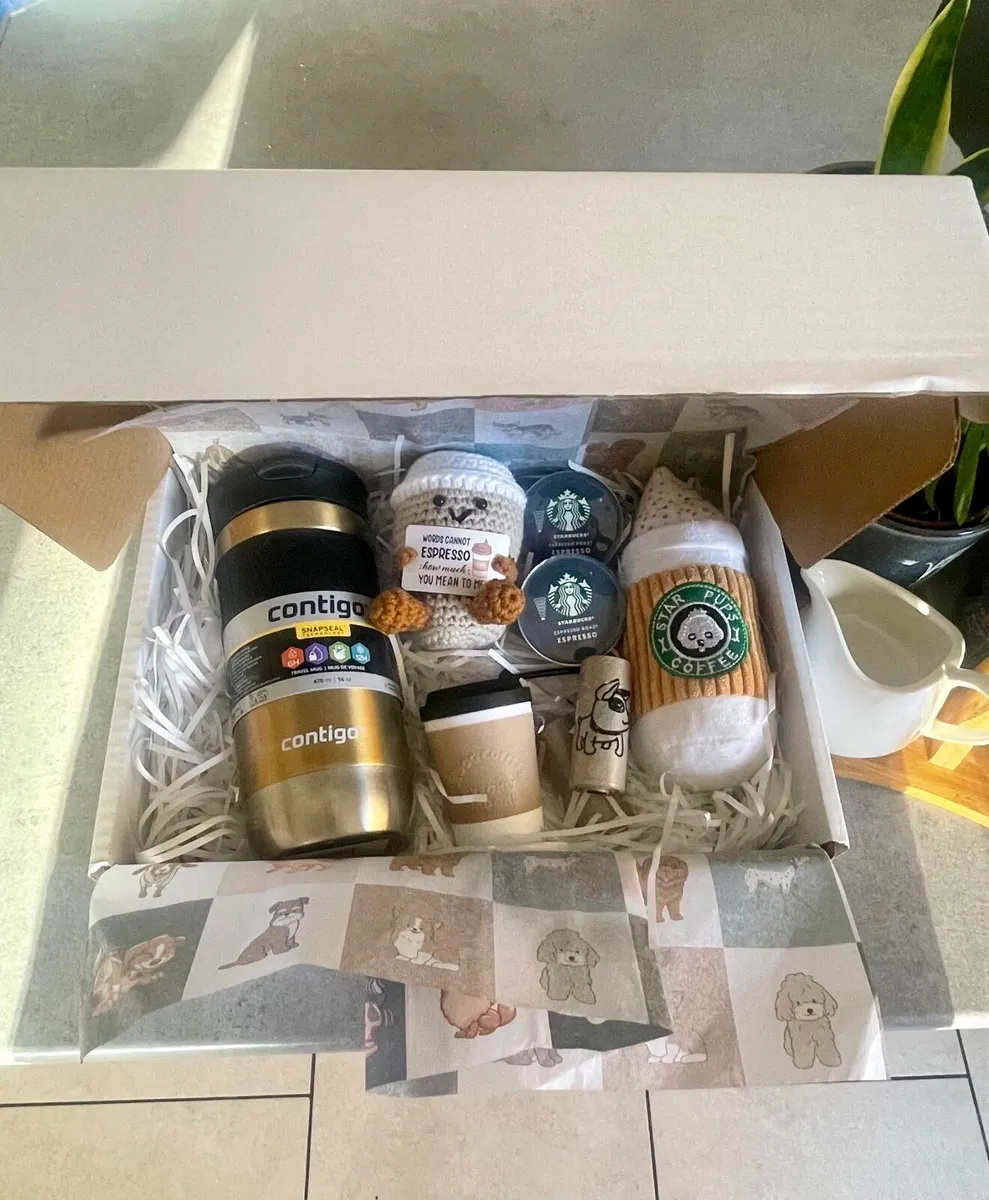 Travel Mug & Dog Gift Set - Image 1