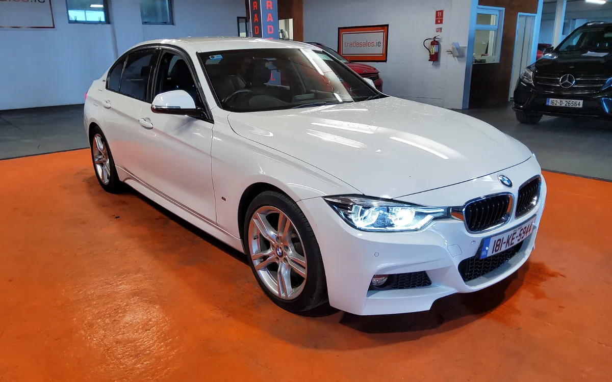 BMW 3-Series 2018 - Image 1