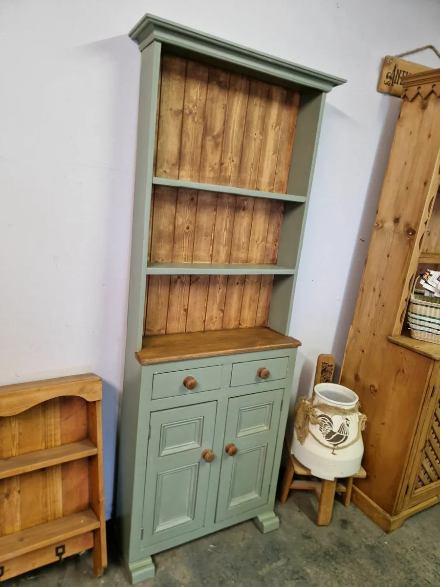 Small Early 1900s pine dresser - Image 4