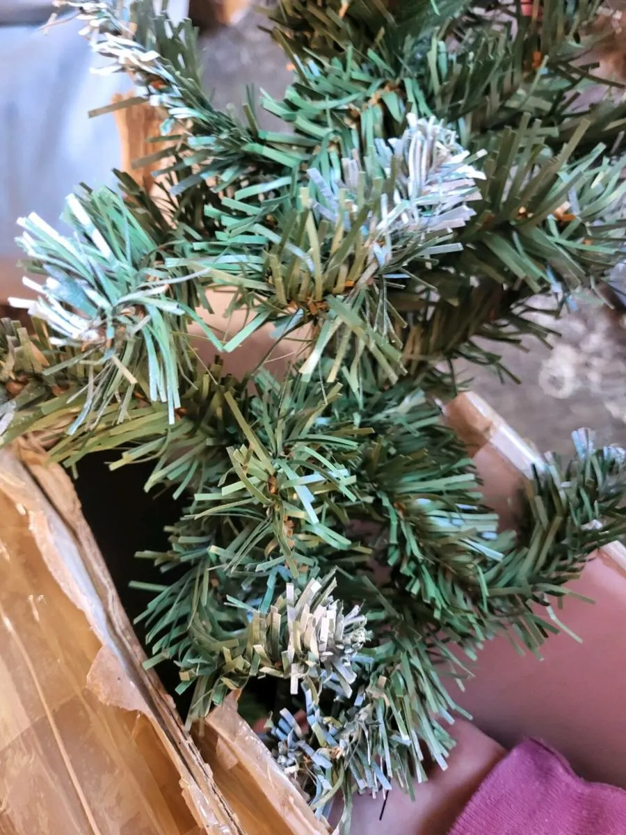 7 foot Christmas tree - Image 3