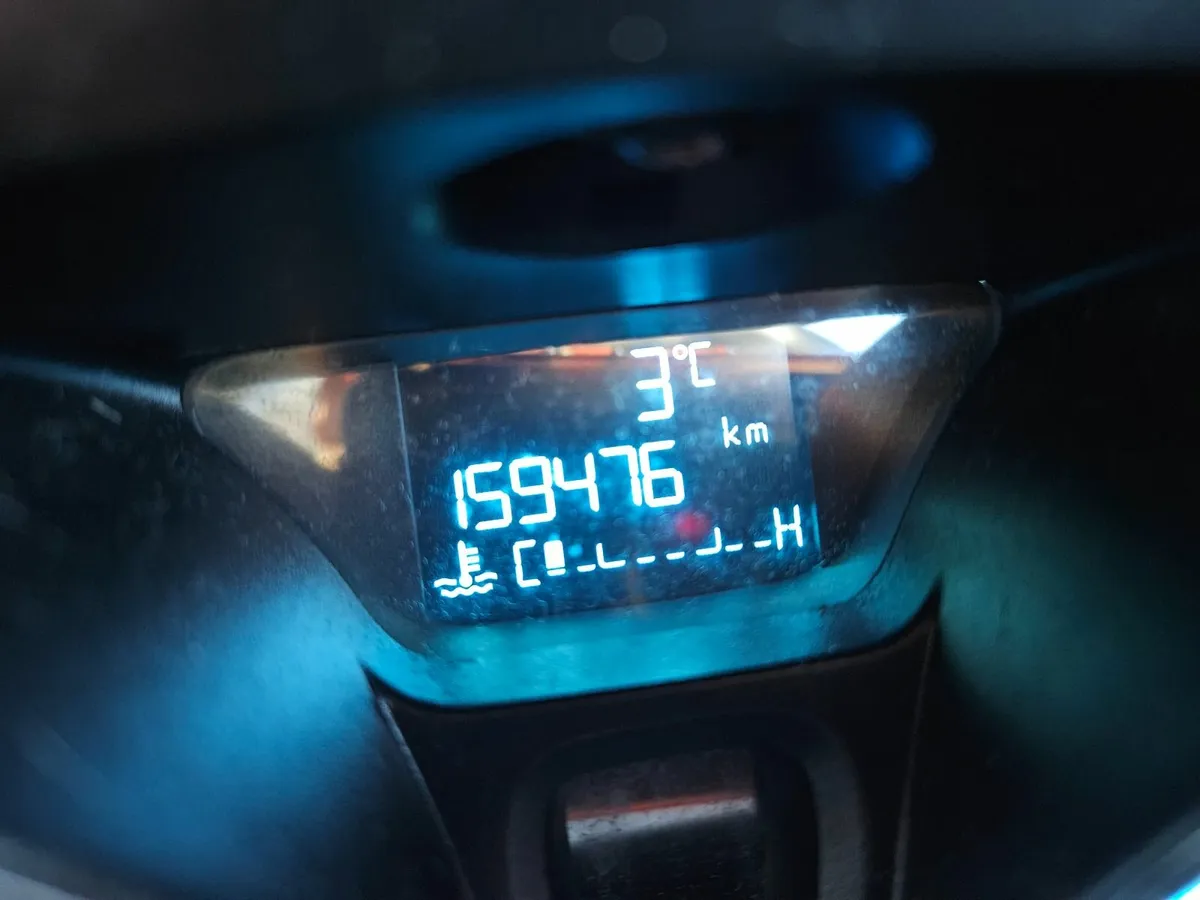 Ford Fiesta 2016 - Image 2