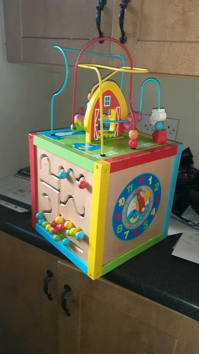 Activity toy - Image 1