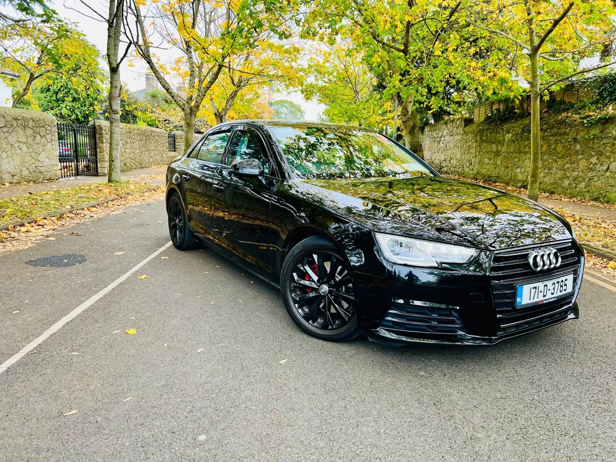 Audi A4 2017 2.0 TDI Ultra Black - Image 2