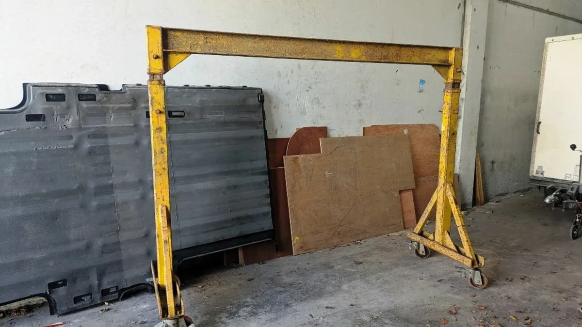 Mobile Gantry , 2 Ton - Image 2