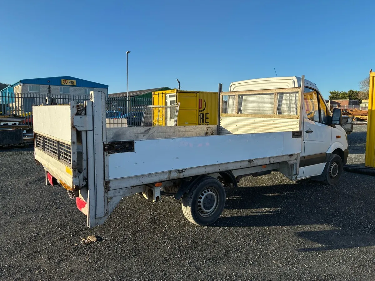 Mercedes dropside - Image 2