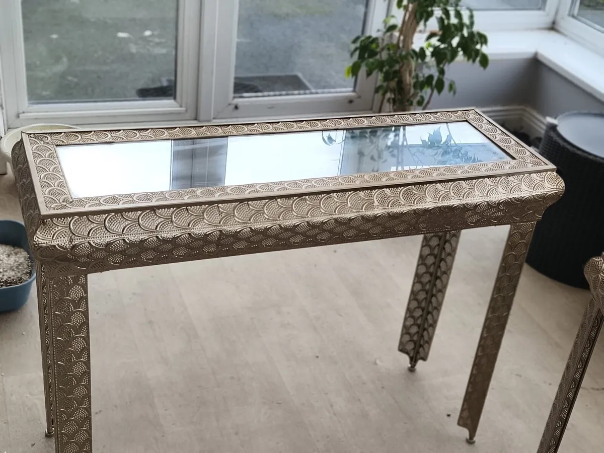 Furniture set - Image 2