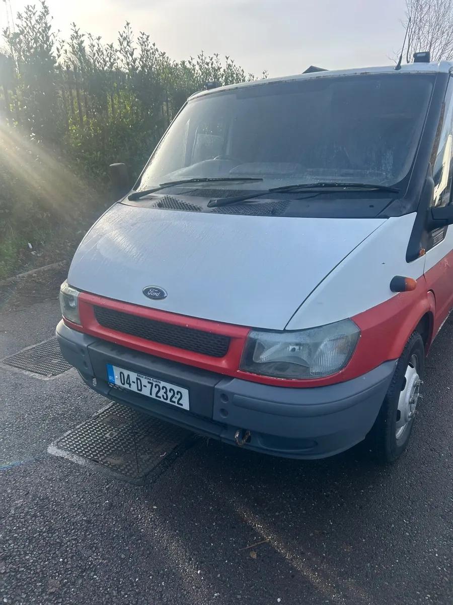 Ford Other 2004 - Image 2