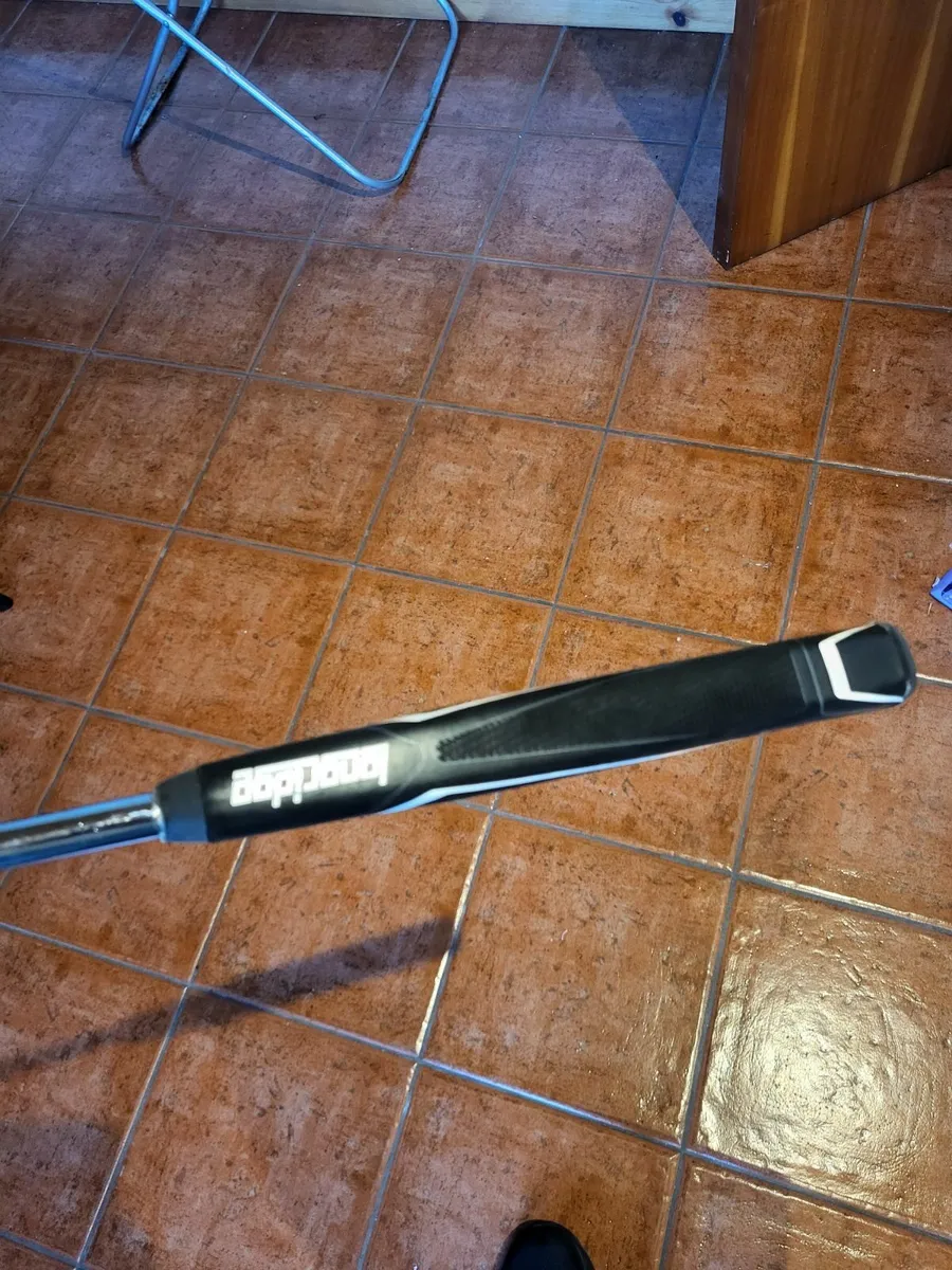 Scotty cameron red x 32 inch putter - Image 1