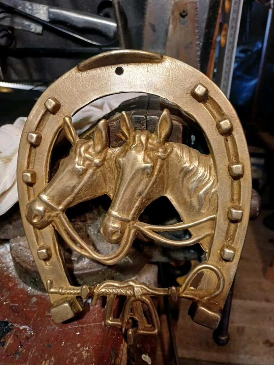 Vintage Brass Horseshoe Key Holder - Image 1