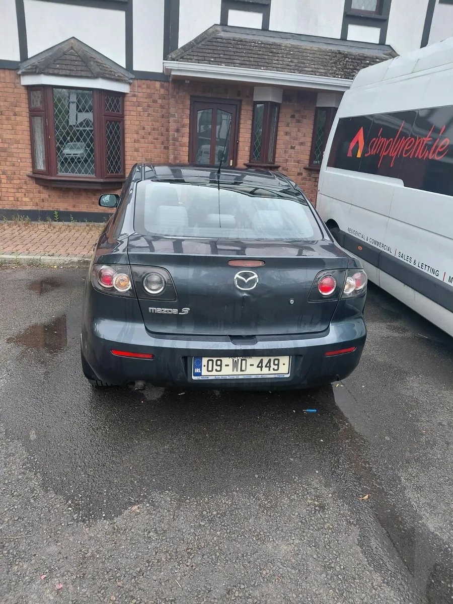 Mazda Mazda3 2009 - Image 2