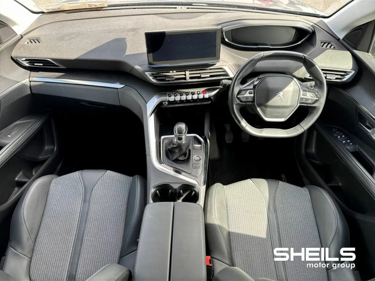 Peugeot 3008 1.5 BlueHDi 130bhp Allure - Image 3