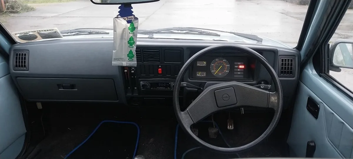 Opel Kadett 1981 - Image 2