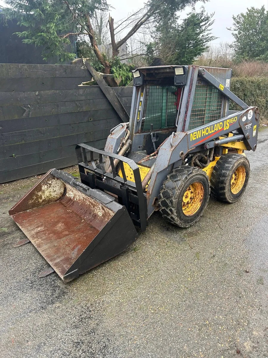 New Holland ls160 skid steer for sale - Image 1