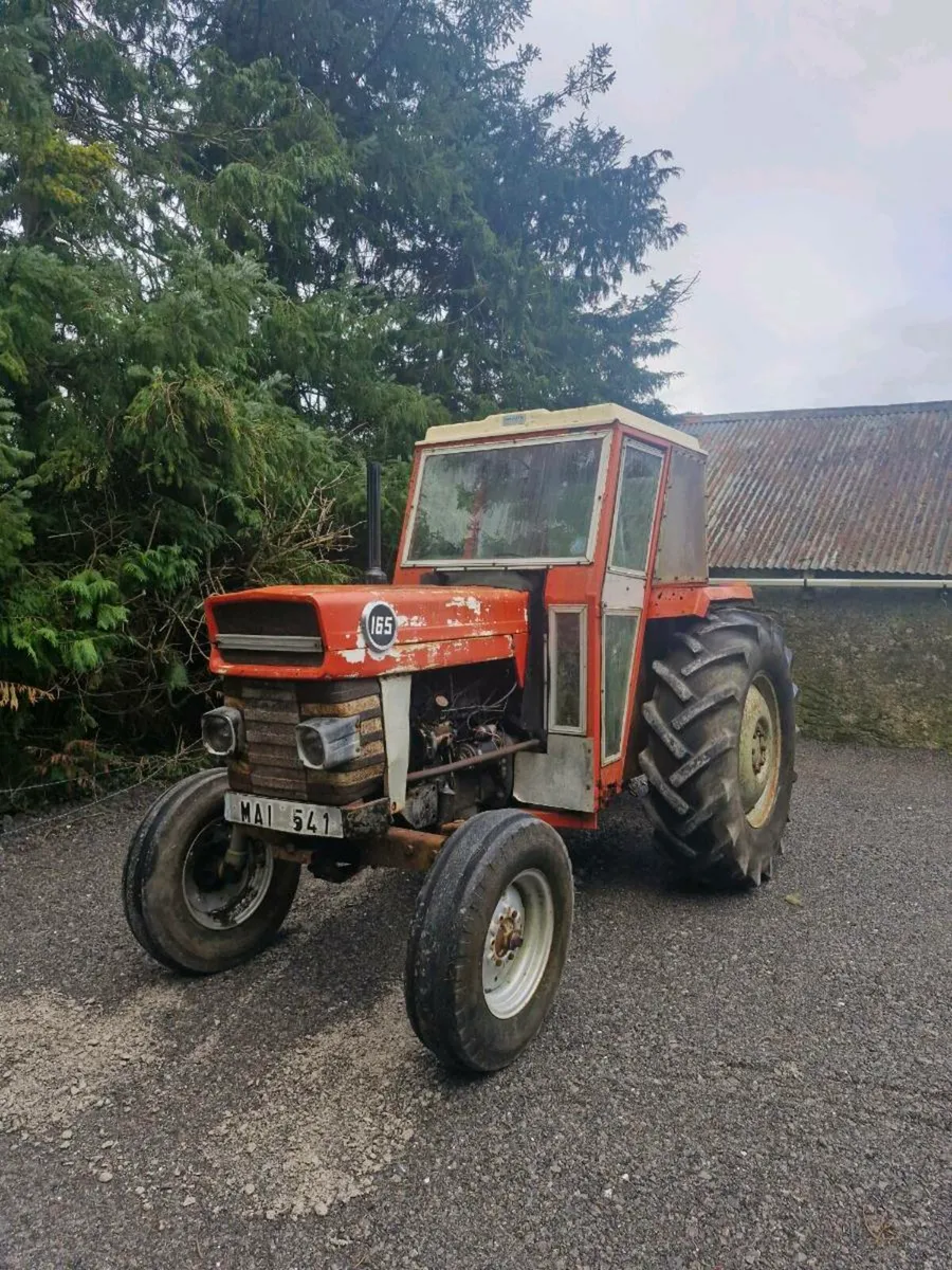 Massey 165 - Image 1