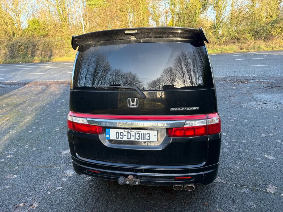 Honda Stepwagon 8 Seater Automatic!!!Just pass NCT - Image 4