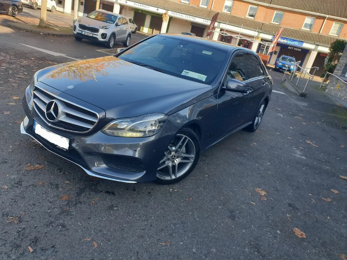 Mercedes-Benz E-Class 2013 - Image 2