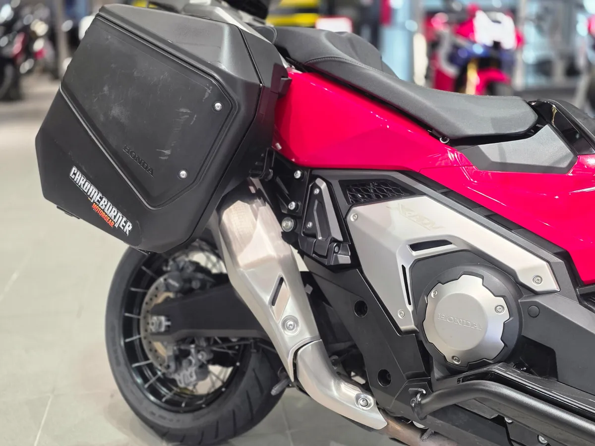 Honda ADV750 - Image 3