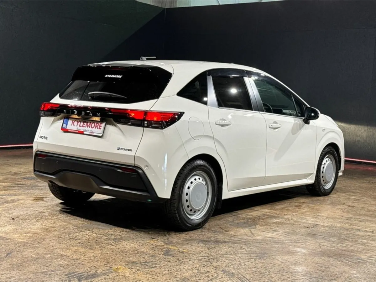 Nissan Note HYBRID 1.2L AUTOMATIC E-POWER - REVERS - Image 4