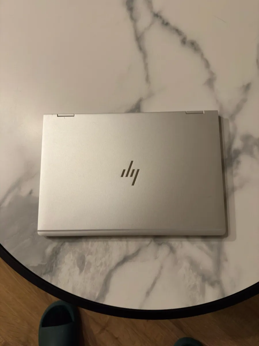 HP EliteBook x360 1030 G2 - Image 1