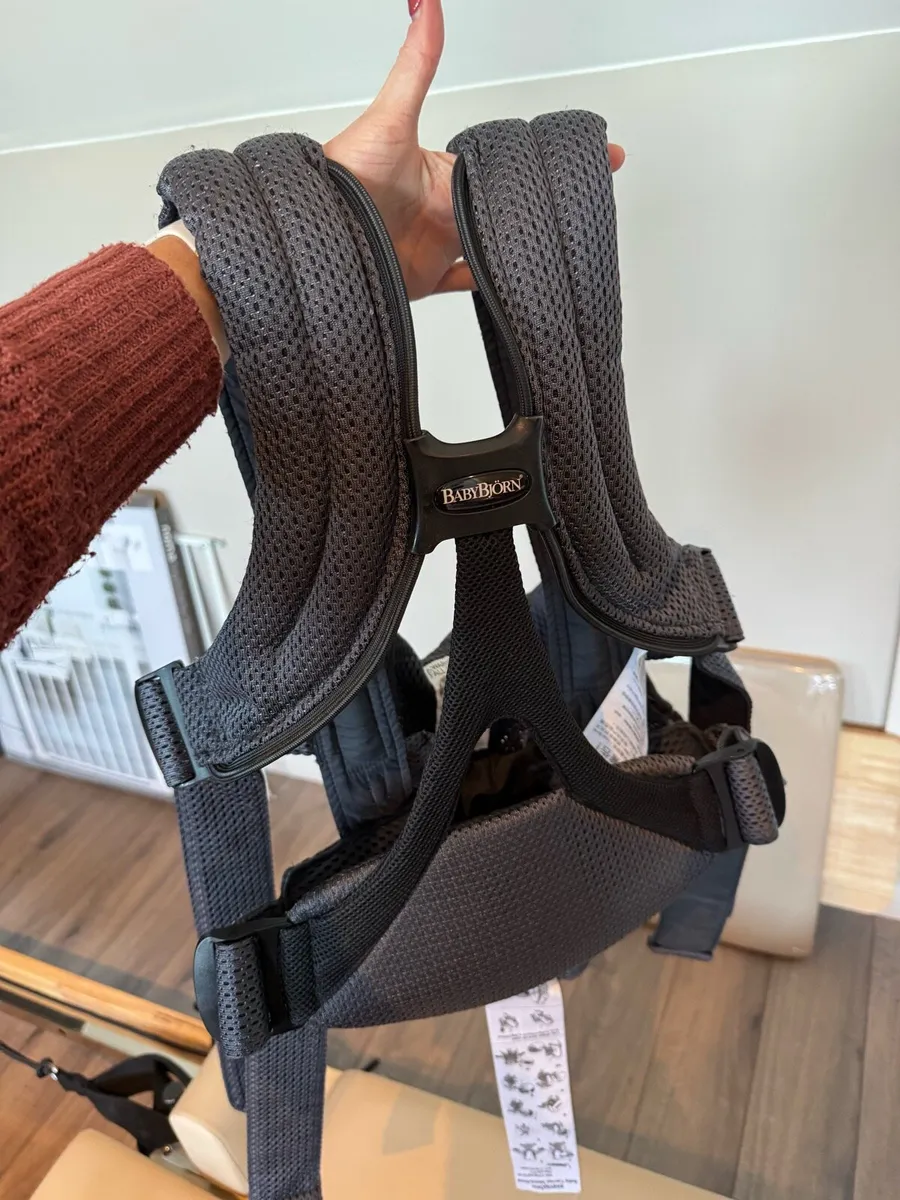 Babybjorn Baby Carrier - Image 3