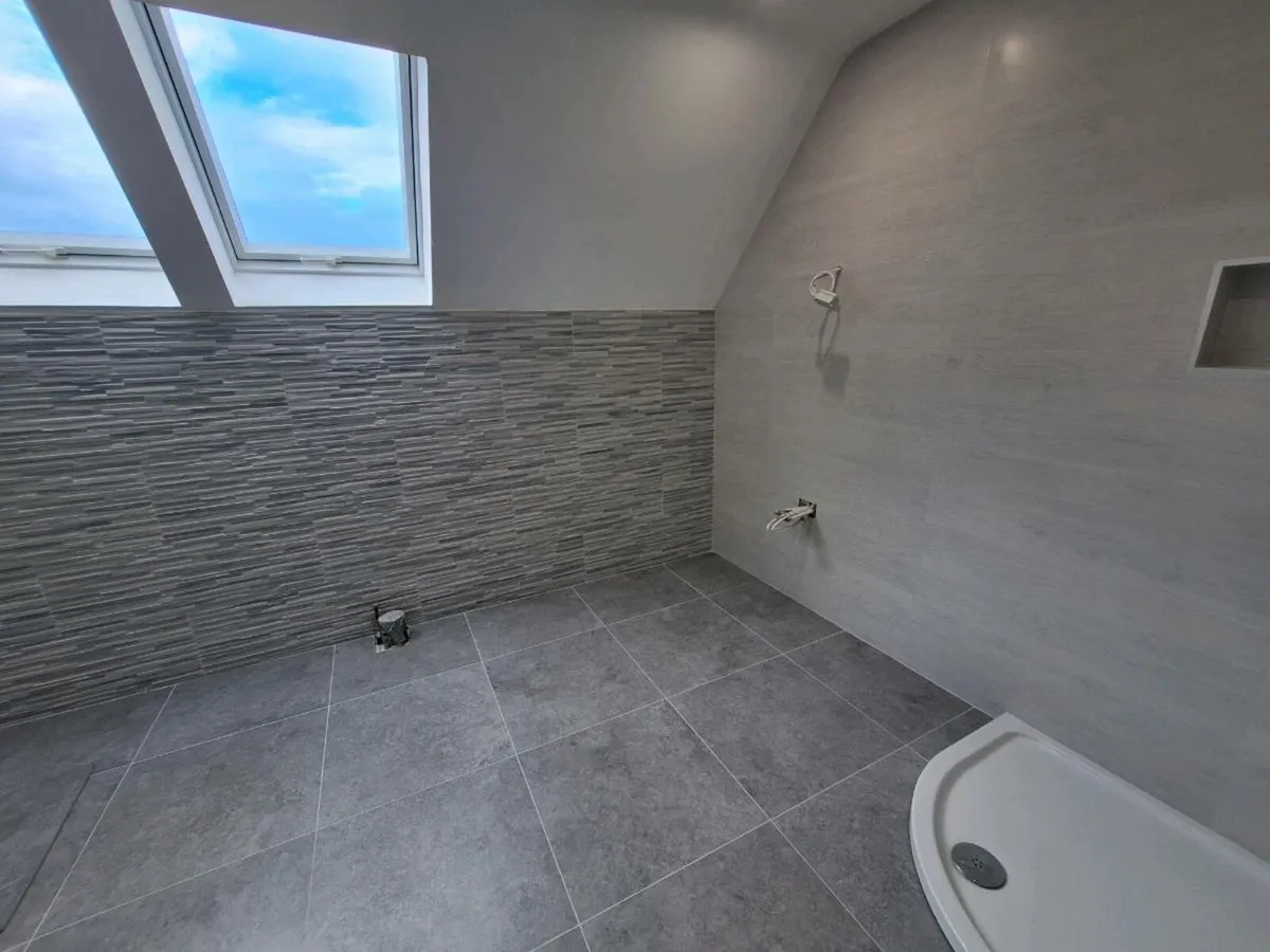 Bathroom Tiles - Image 2