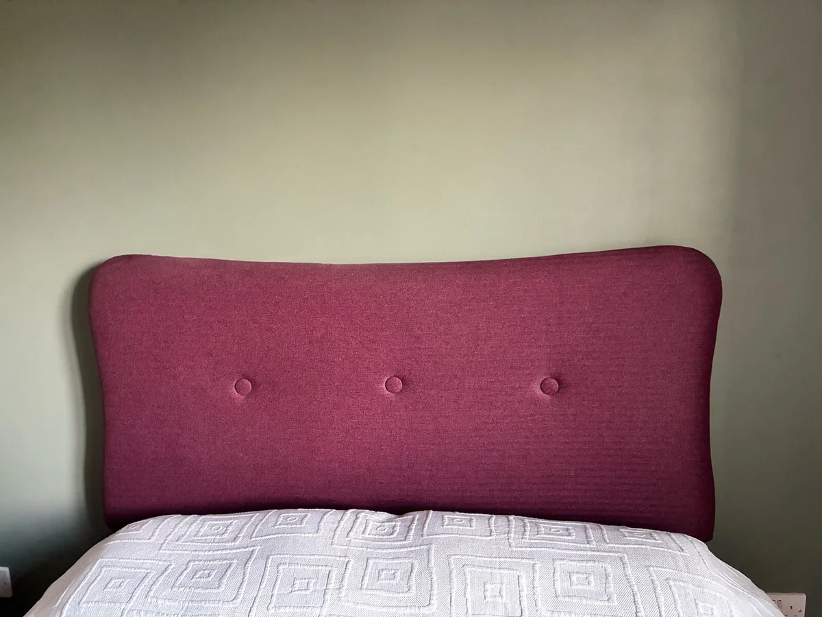 Headboard & bed base - Image 1