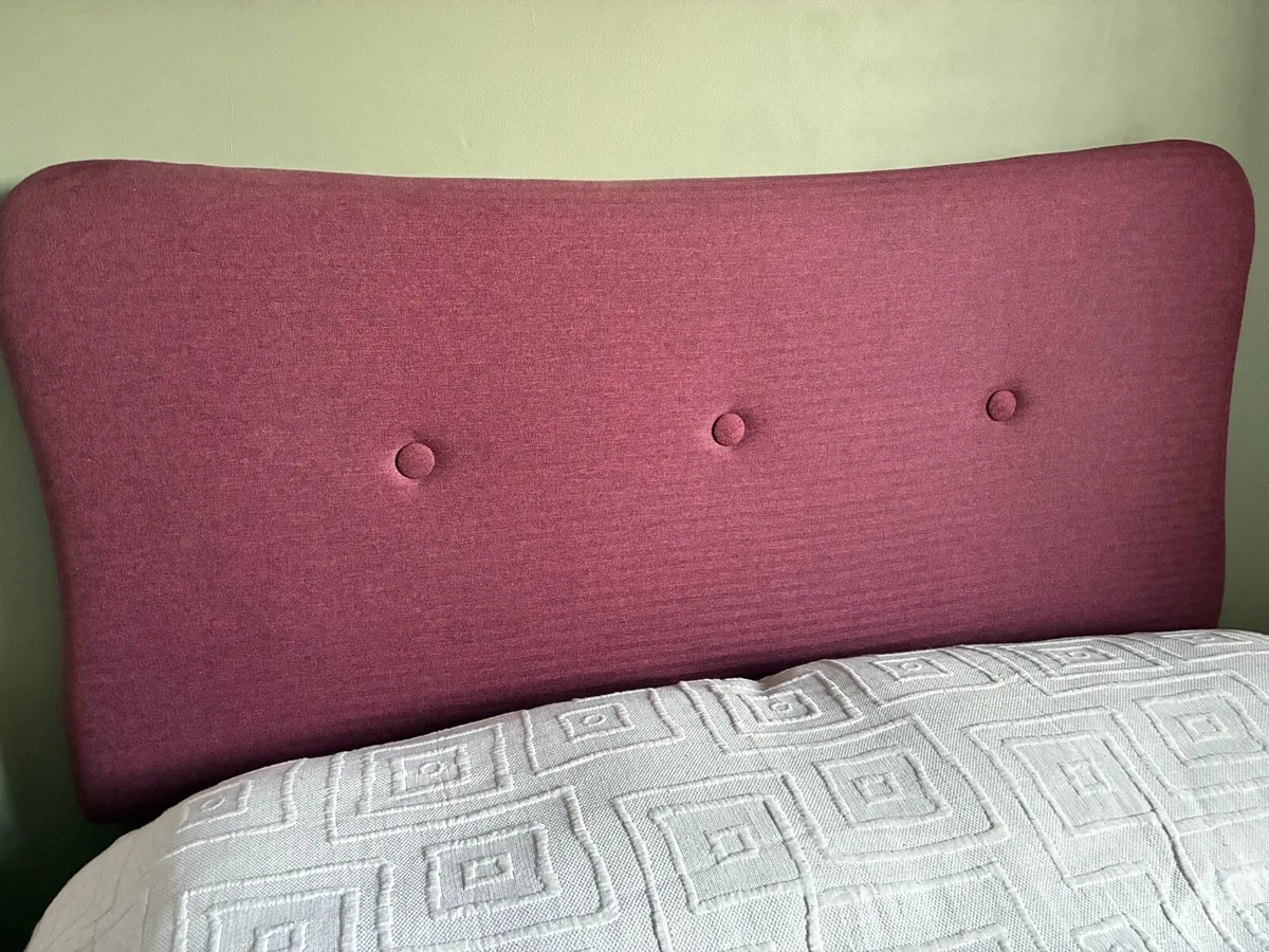 Headboard & bed base - Image 4