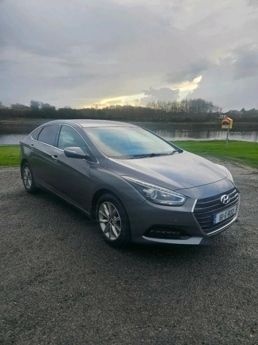 Hyundai I40 SE Nav 1.7 CRDI - Image 2