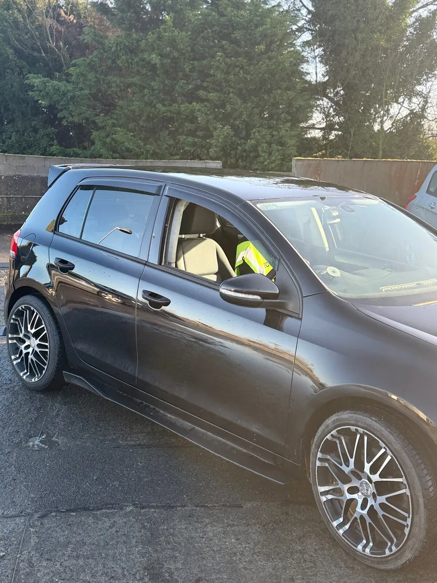 2013VW GOLF-Auto New Tyres ,3500 Great Deal! - Image 4