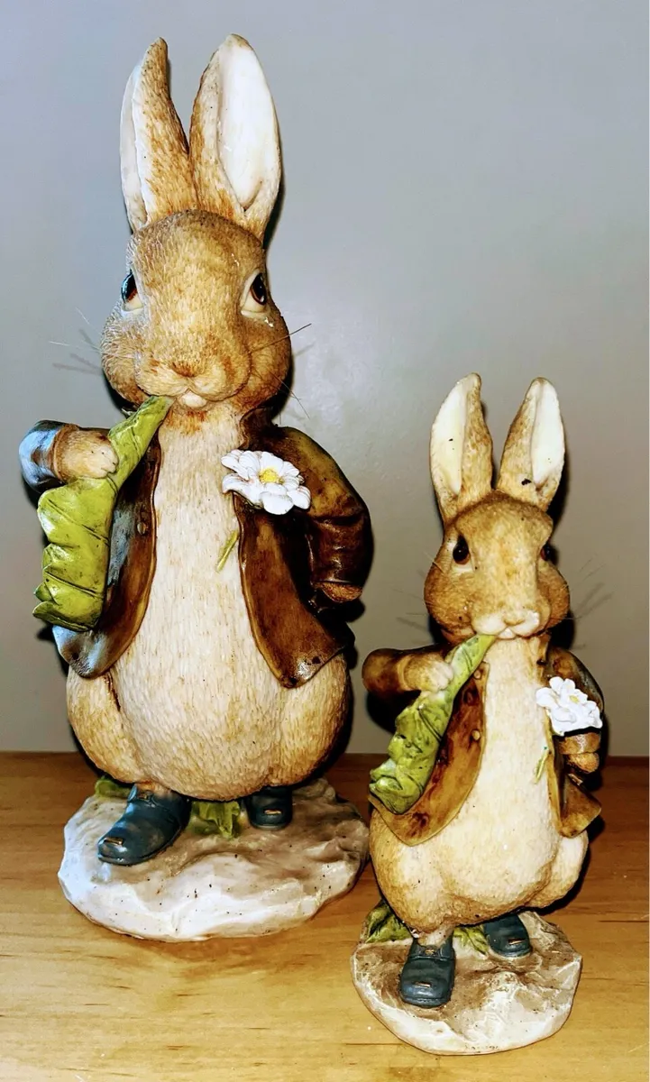 Pair of Beatrix Potter rabbits by Border Fine Arts - Image 2