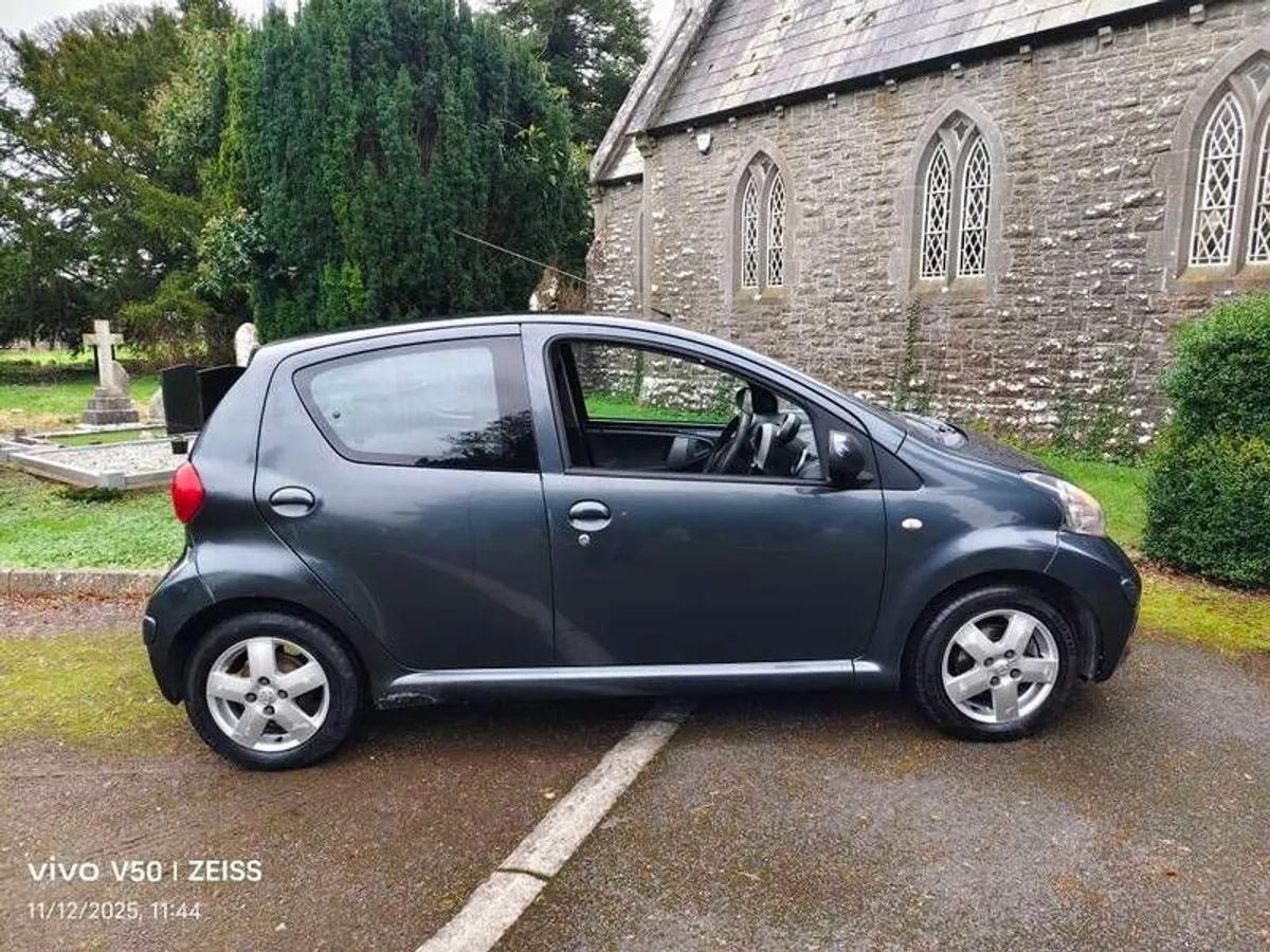 2006 Toyota Aygo 1.0 (Tax 12/25 NCT 08/26) - Image 2