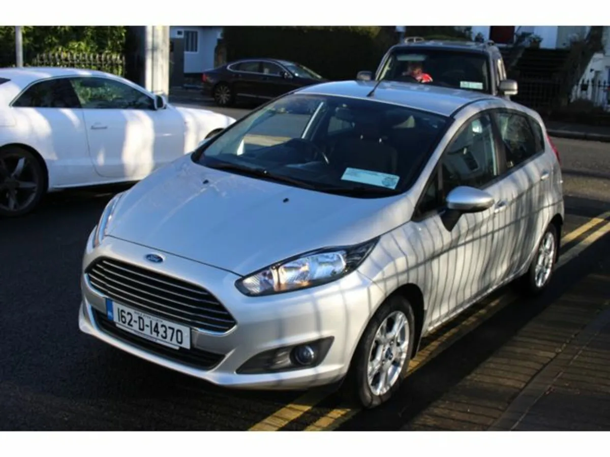 Ford Fiesta Zetec 1.25 60PS 5Dr Petrol - Image 4