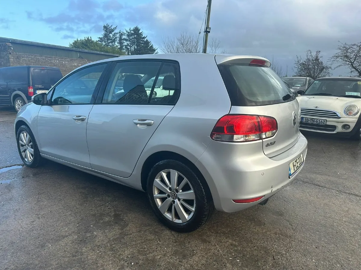 Volkswagen Golf 2011 - Image 3