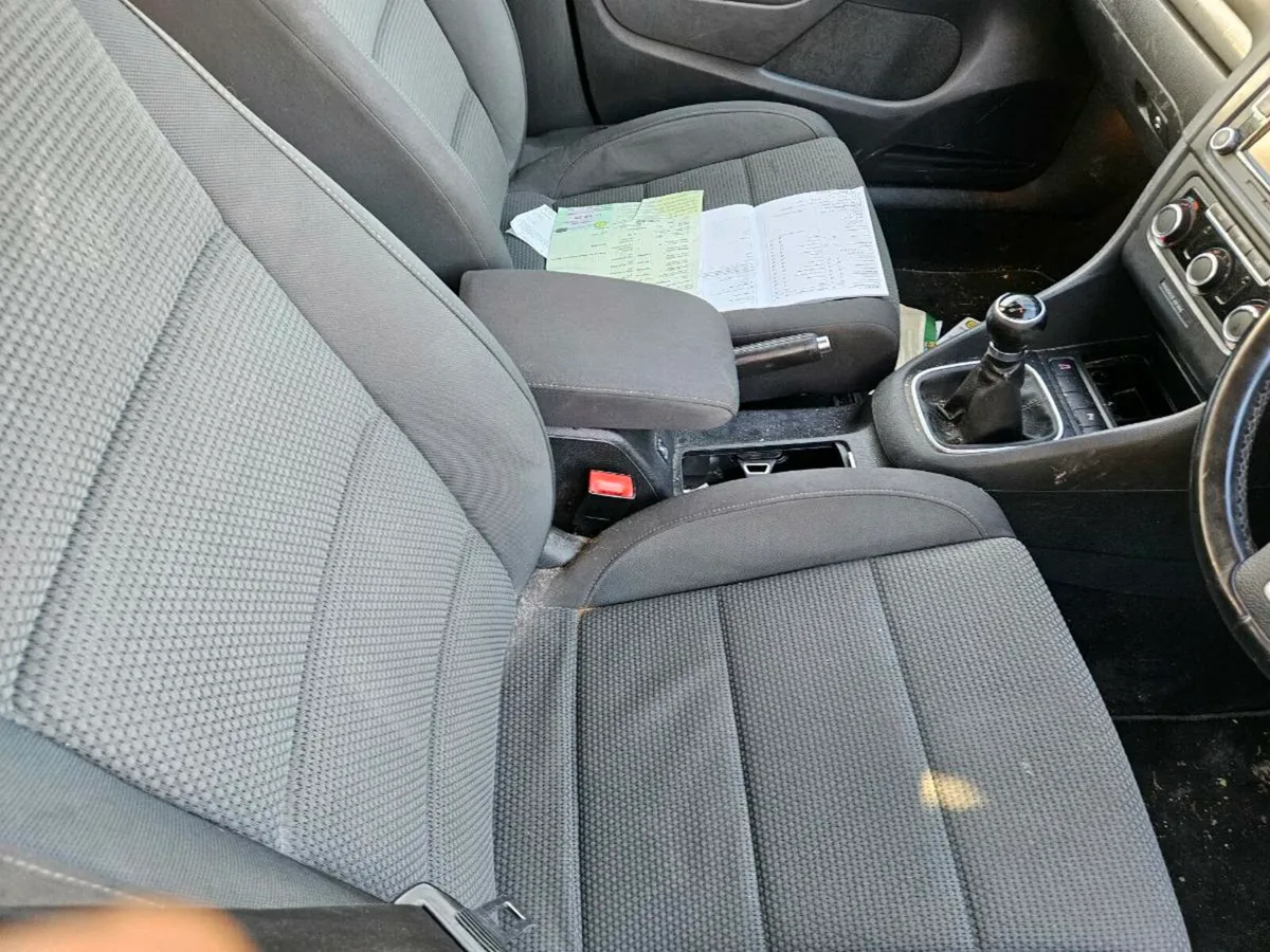 Golf 2.0 tdi nct 10/2026 - Image 4