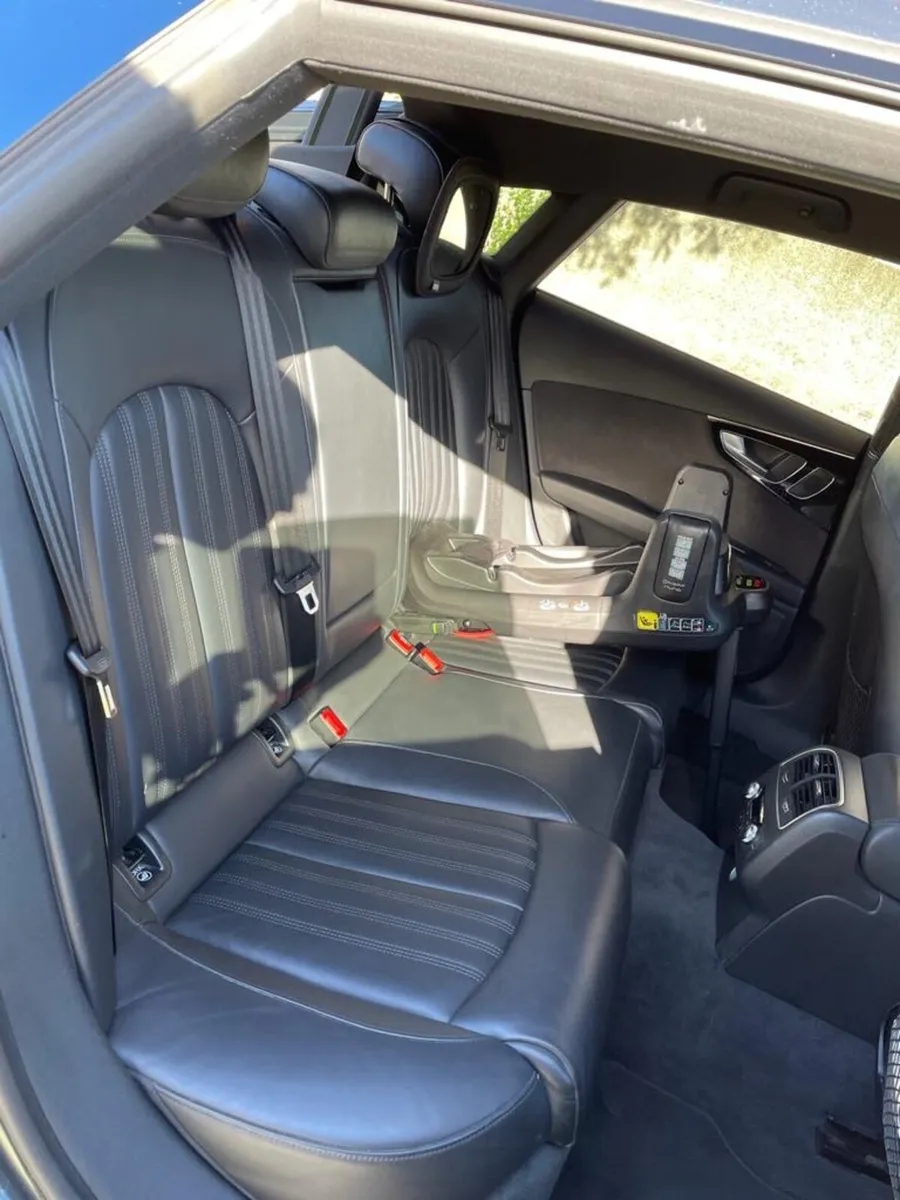 Audi A7 3.0 TDI Quattro Black Edition 272 bhp - Image 2