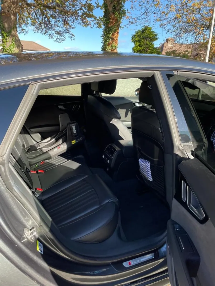 Audi A7 3.0 TDI Quattro Black Edition 272 bhp - Image 3