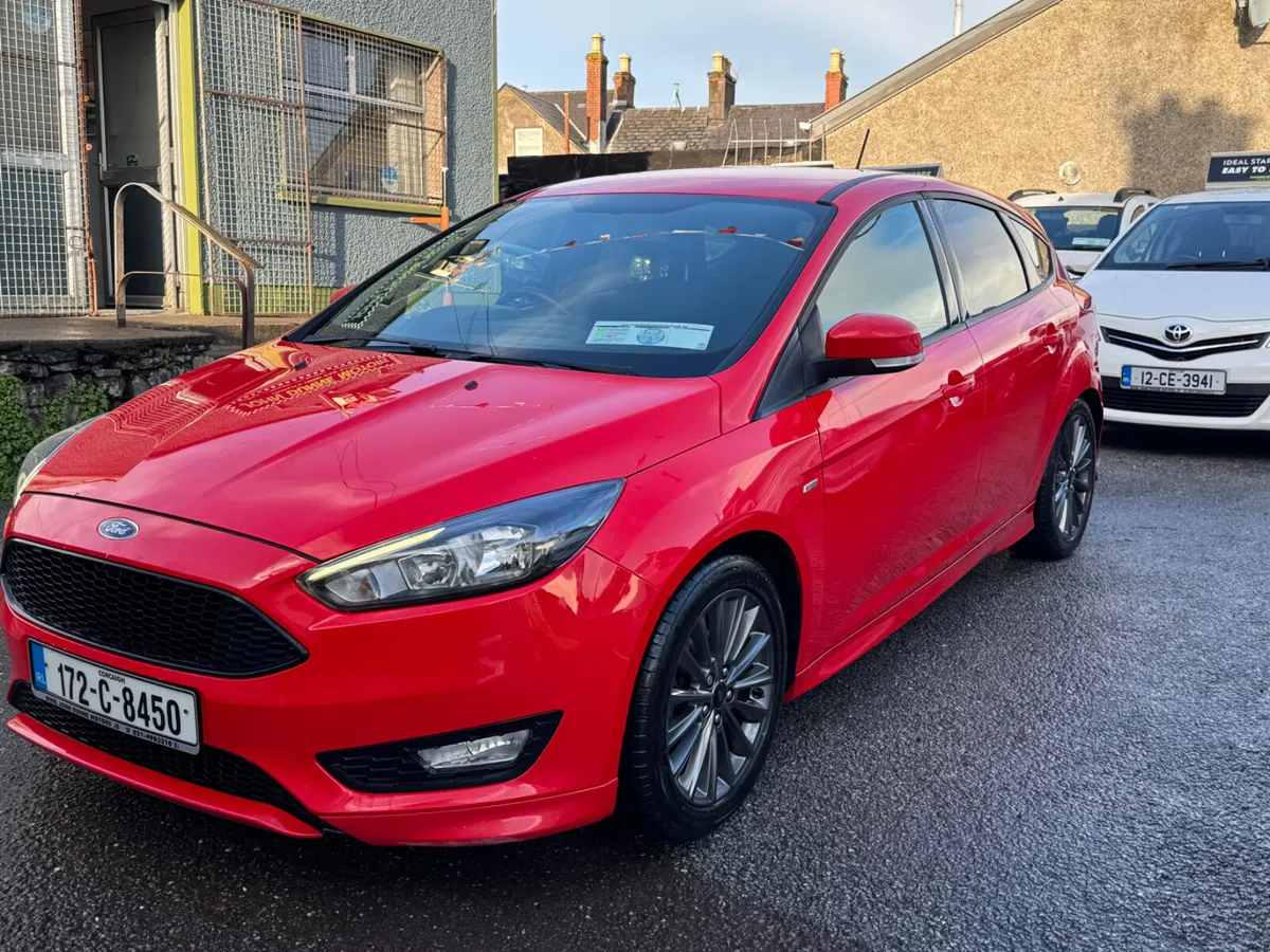 Ford Focus ST-Line Diesel - Image 2