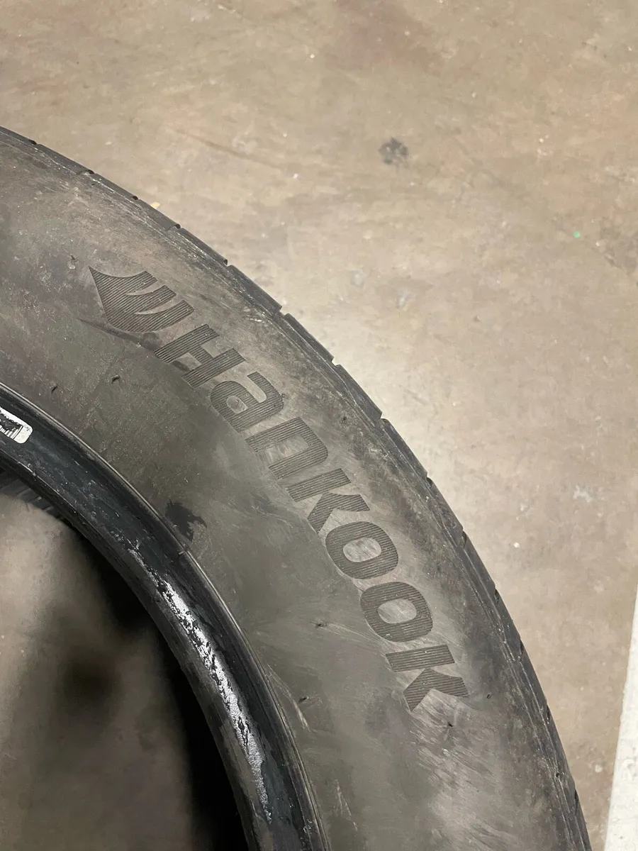Hankook 255/50 R19 tyre - Image 4
