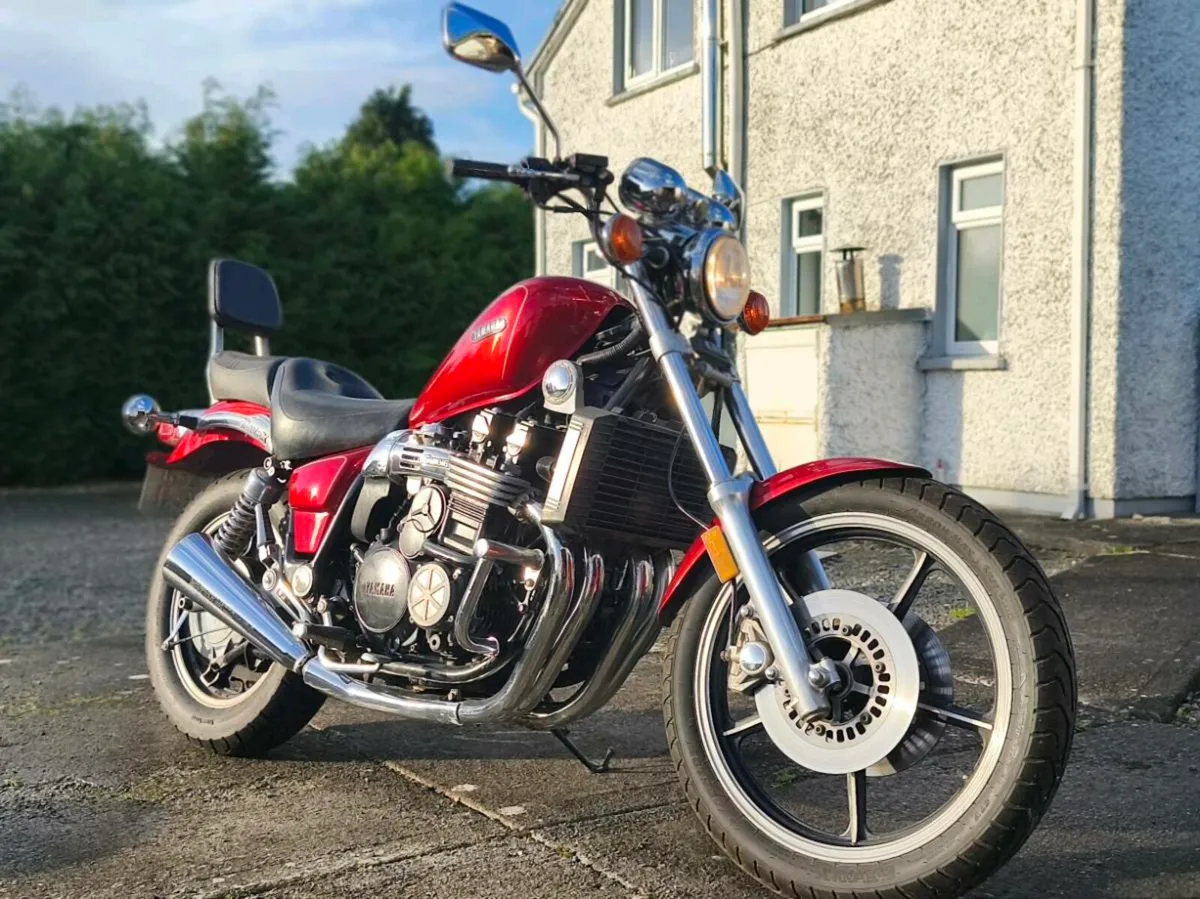 Yamaha Maxim XJ700 - Image 3