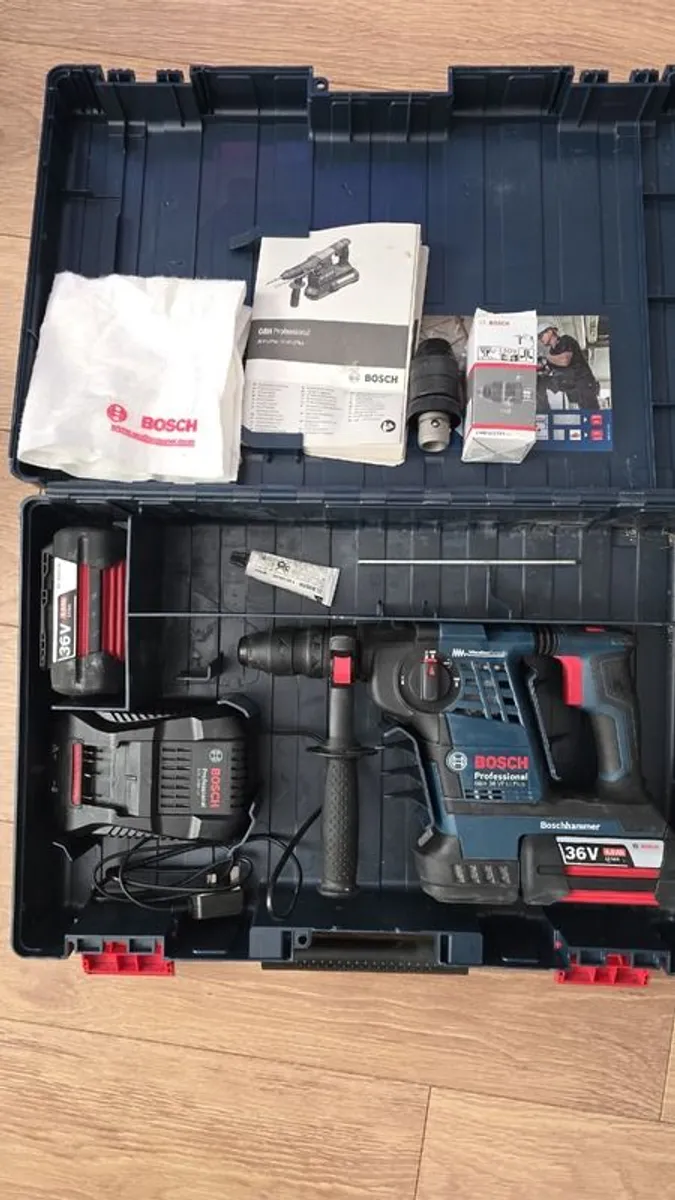 Bosch GBH 36 VF-LI Plus Professional SDS Hammer Drill - Image 2